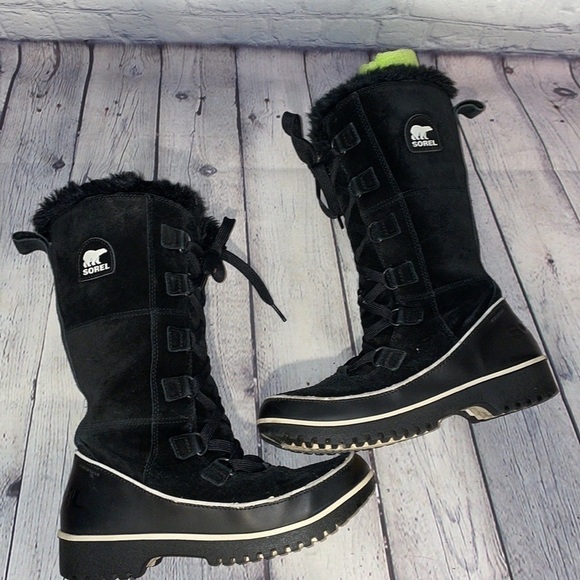 Sorel black suede, tall lace up winter boot size 7.5 - Picture 3 of 8